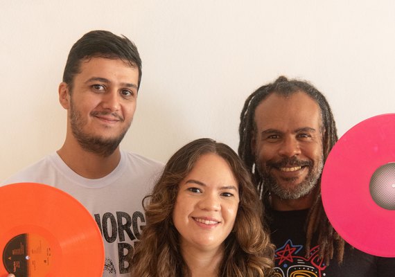 Primeira edição do “Vinil na Área” celebra a cultura do toca-discos e reúne apaixonados por música em Maceió