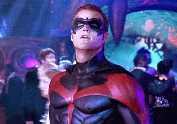 Astro de Batman deixa carreira de lado e leva vida como pizzaiolo