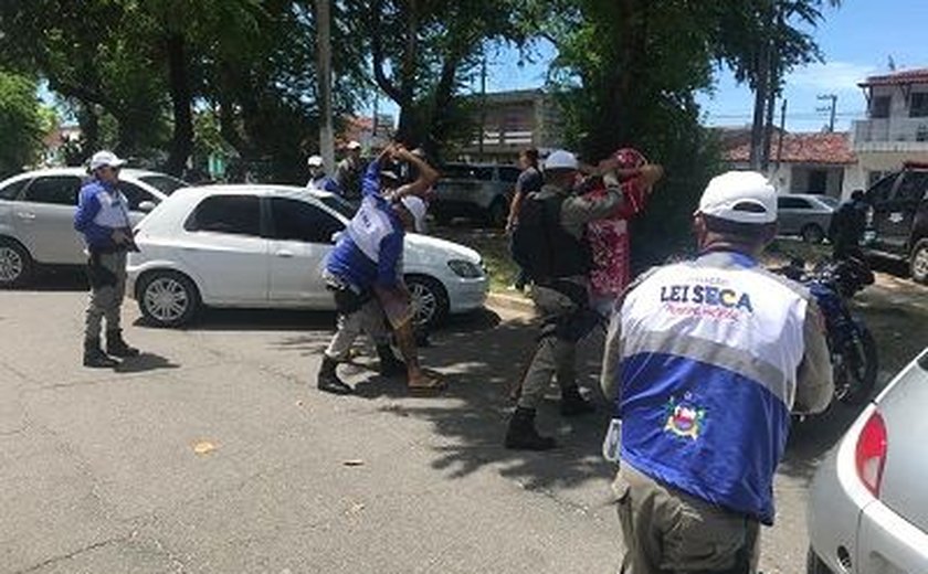 Ações da Lei Seca acontecem em Maceió e flagram infrações de trânsito