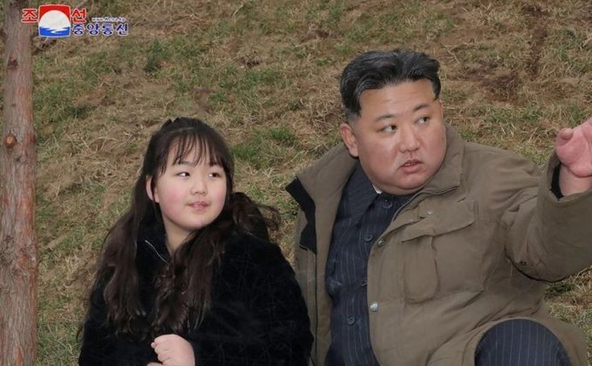 Kim Jong-un confirma que lançou novo e temido míssil balístico nuclear