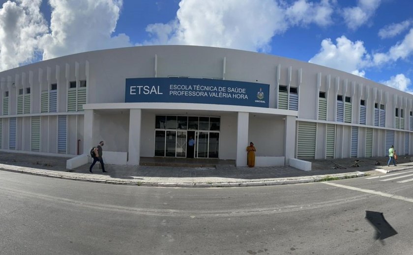 Escola Técnica de Saúde qualifica 900 agentes para redução da mortalidade materna e neonatal