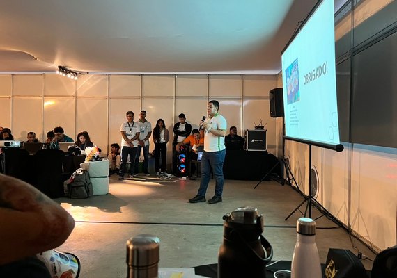 Maratona da Inovação premia estudantes da rede pública durante o Alagoas Summit