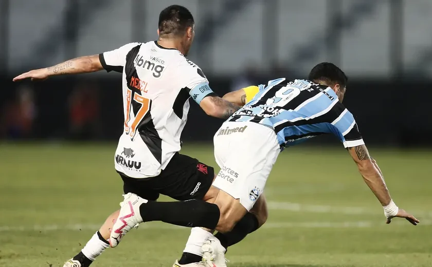 Grêmio joga por título e Vasco para fugir do rebaixamento