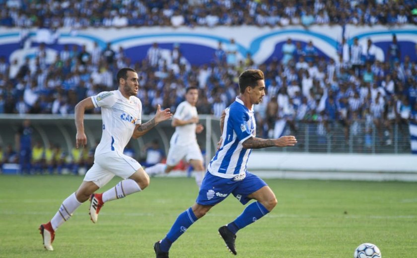 CSA perde para Avaí em pleno Rei Pelé lotado e fica ameaçado no G4 da Série B