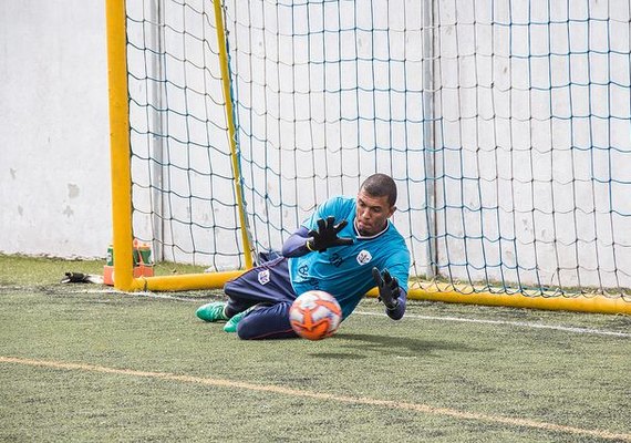ASA pré-contrata goleiro Douglas Baldini e atletas da base para 2020