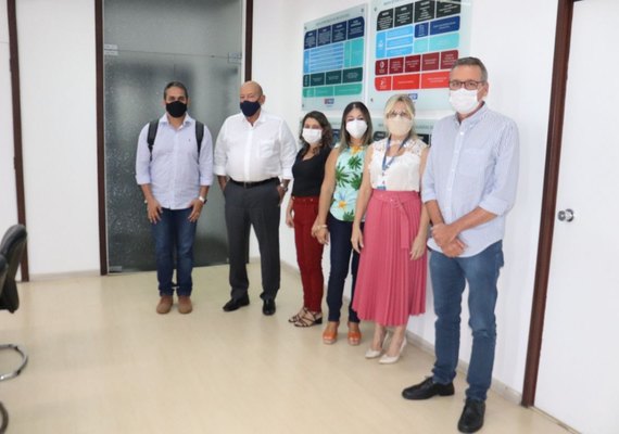 Sesi mantém parceria com cooperativa de professores em Atalaia