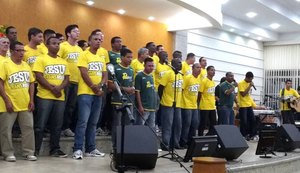 ‘Coral da Cristolândia’ canta em congresso na Igreja Batista do Farol