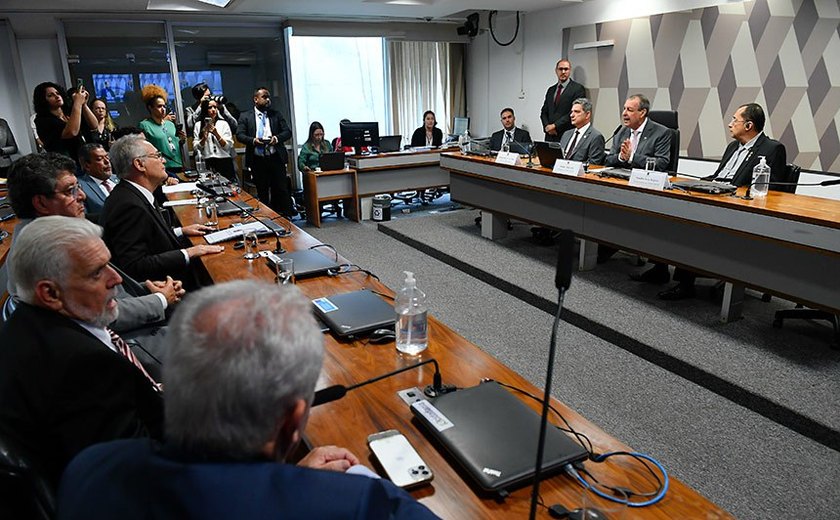 CPI da Braskem define Rogério Carvalho como relator e Renan Calheiros renuncia à comissão