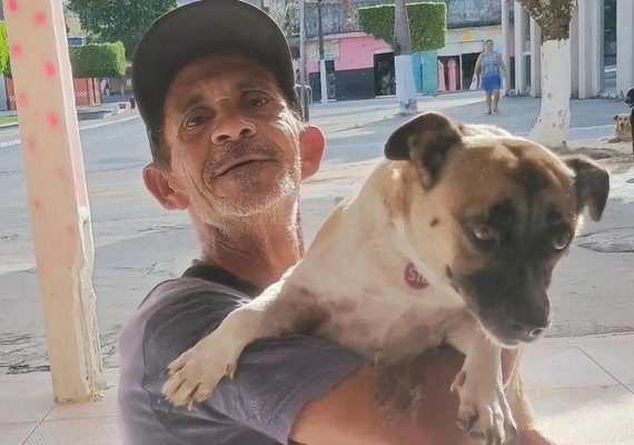 Enquanto o Brasil chora pelo cão Orelha, Guirra dos Cachorros luta para que outros não tenham o mesmo fim em Capela/AL