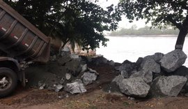Prefeitura de Marechal inicia barreira de contenção da maré na Barra Nova