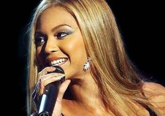 TMZ revela suposta causa de internação dos gêmeos de Beyoncé