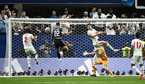 Com outra virada incrível, Argentina despacha Inglaterra e vai à final