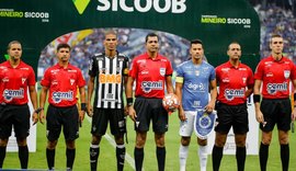 Cruzeiro larga na frente do Atlético e fica a um empate do título