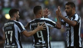 De virada, Botafogo bate o Athletico e cola no G6 do Brasileirão