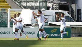 América-MG vence o Figueirense, assume liderança e garante acesso antecipado