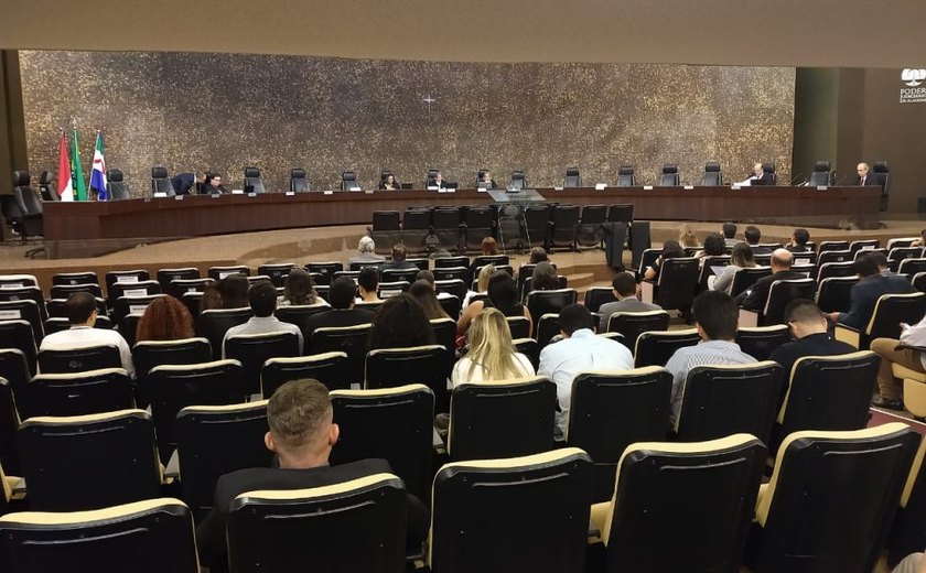 CNJ suspende pagamentos milionários a credores de João Lyra