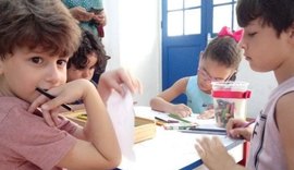 Biblioteca Pública realiza ação literária na orla da Ponta Verde neste domingo (26)