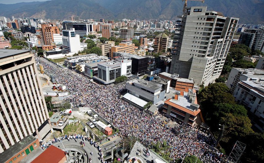 ONU debate agravamento da crise na Venezuela