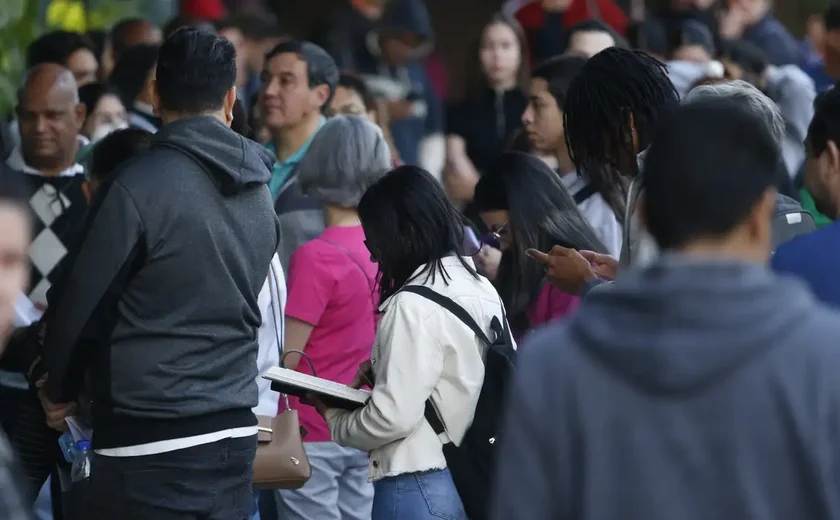 Pedidos de isenção da taxa de inscrição do CNU 2025 vão até terça-feira