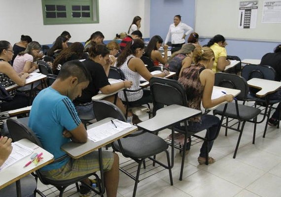 Mais de 90 concursos abertos reúnem 32,5 mil vagas em todo o país