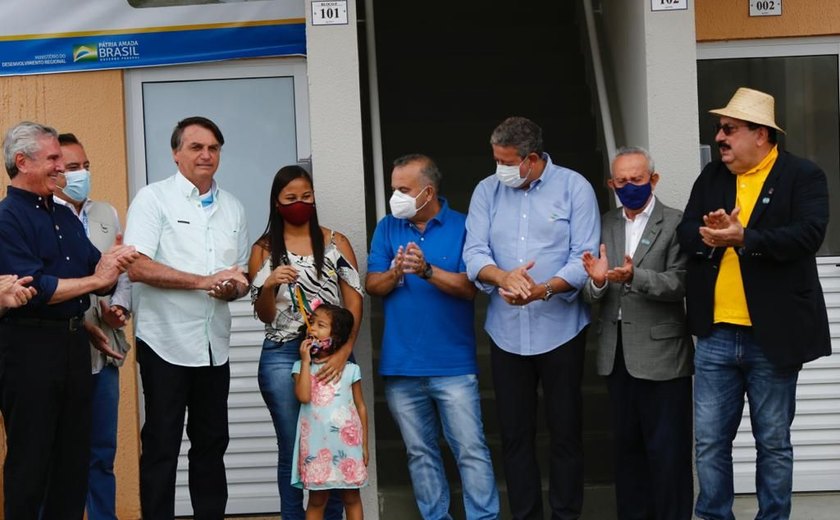 Gilberto Gonçalves prestigia presença de  Bolsonaro durante eventos em Maceió