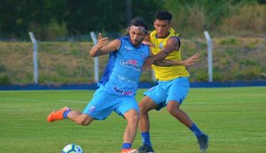 CSA embarca para enfrentar o Fortaleza e divulga 18 atletas relacionados