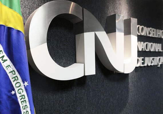 CNJ apura conduta de juiz que negou pedido de advogada grávida