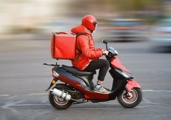 Trabalhadores por aplicativo: audiência pública irá discutir os impactos das penalidades automáticas realizadas por plataformas digitais