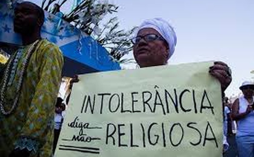 Denúncias de intolerância religiosa crescem mais de 80% no primeiro semestre de 2024