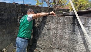 Empresa é autuada por por lançamento de concreto em galeria pluvial