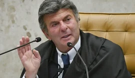 Fux vota para manter presos pai e primo de Vorcaro