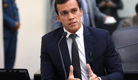 Deputado cobra reforço na segurança após aumento de furtos de veículos em Maceió