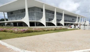 Lula elogia plebiscito sobre taxação de ricos e contra escala 6x1