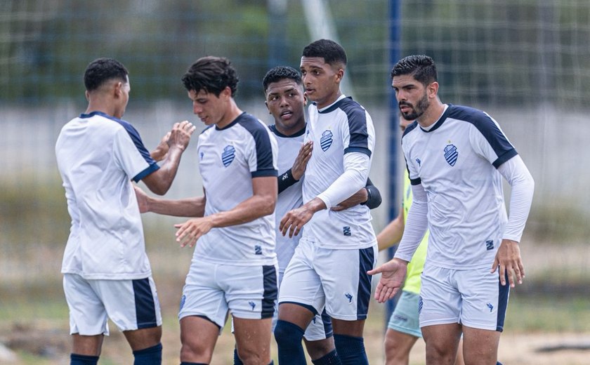 CSA anuncia acerto com seis jogadores