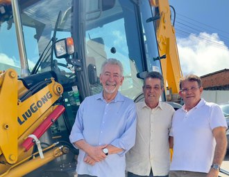 Deputado Paulão destina investimentos para saúde, infraestrutura e agricultura familiar de Branquinha