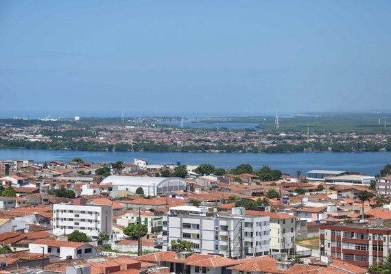 Reunião técnica discute afundamento do solo em quatro bairros de Maceió