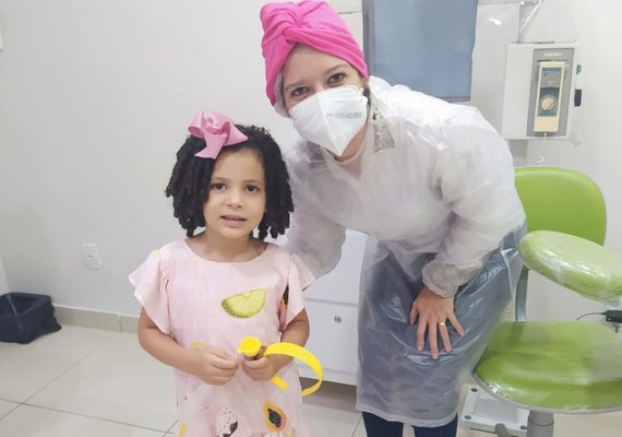 Campanha Julho Laranja alerta para a importância de cuidados ortodônticos precoces