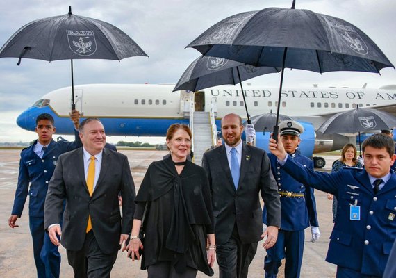 Secretário dos EUA, Mike Pompeo chega para posse de Bolsonaro