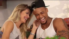 Léo Santana e Lore Improta anunciam gravidez do segundo filho: 'Agora somos quatro'