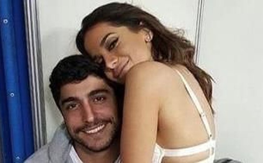 Em segredo, Anitta se casa com o empresárioThiago Magalhães