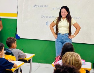 Barra de Santo Antônio: Prefeita Lívia Carla visita nova escola no povoado Santa Rosa