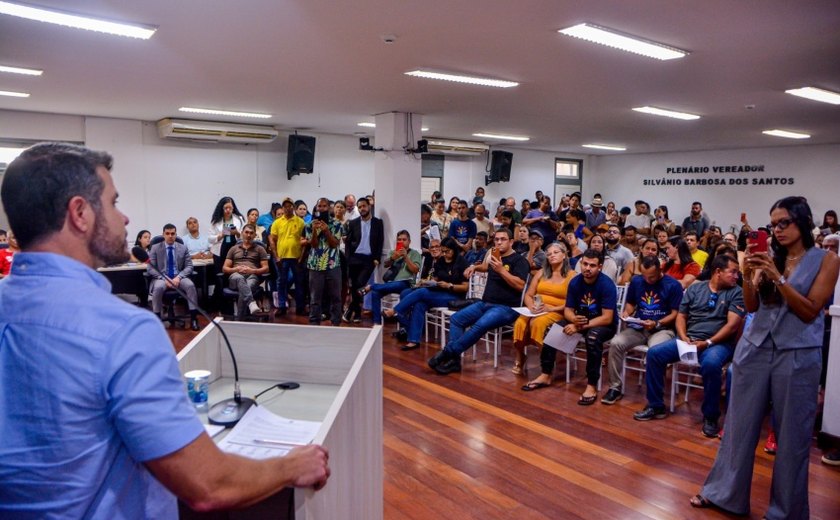 Segurança Cidadã dialoga com ambulantes da orla marítima em audiência pública