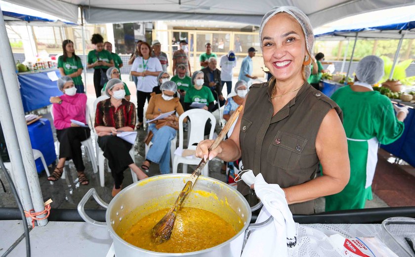 Servidoras do TJ/AL participam de oficina de aproveitamento de alimentos