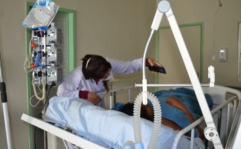 Videochamadas ajudam na recuperação cognitiva de pacientes na UTI do Helvio Auto