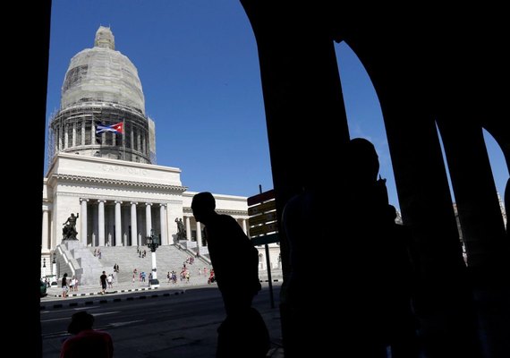 Cuba discute permitir união entre pessoas do mesmo sexo