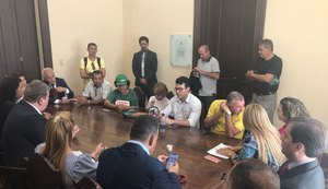 Câmara se compromete em votar reajuste de servidores somente após conciliação na Justiça