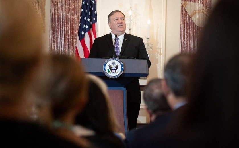 Pompeo anuncia viagem à Arábia Saudita e Emirados Árabes por conta de crise com o Irã