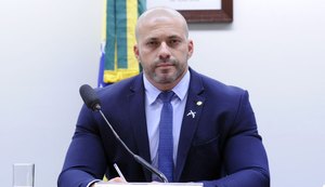 Deputado Daniel Silveira se recusa a usar tornozeleira eletrônica