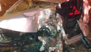 Homem morre após colidir em uma pá carregadeira na BR-104