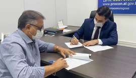 Procon/AL renova campanha “De olho na validade” com a Associação de Supermercados